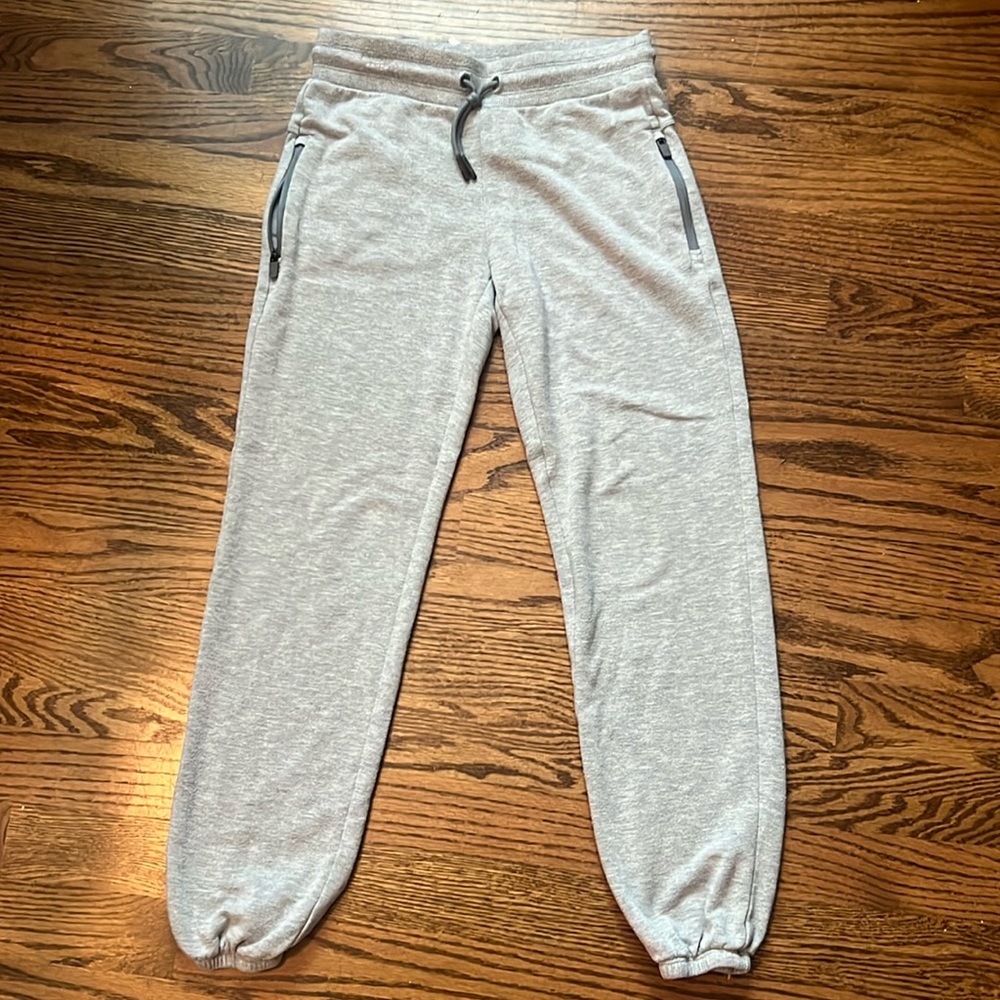 Athleta Girl Joggers- 8/10
